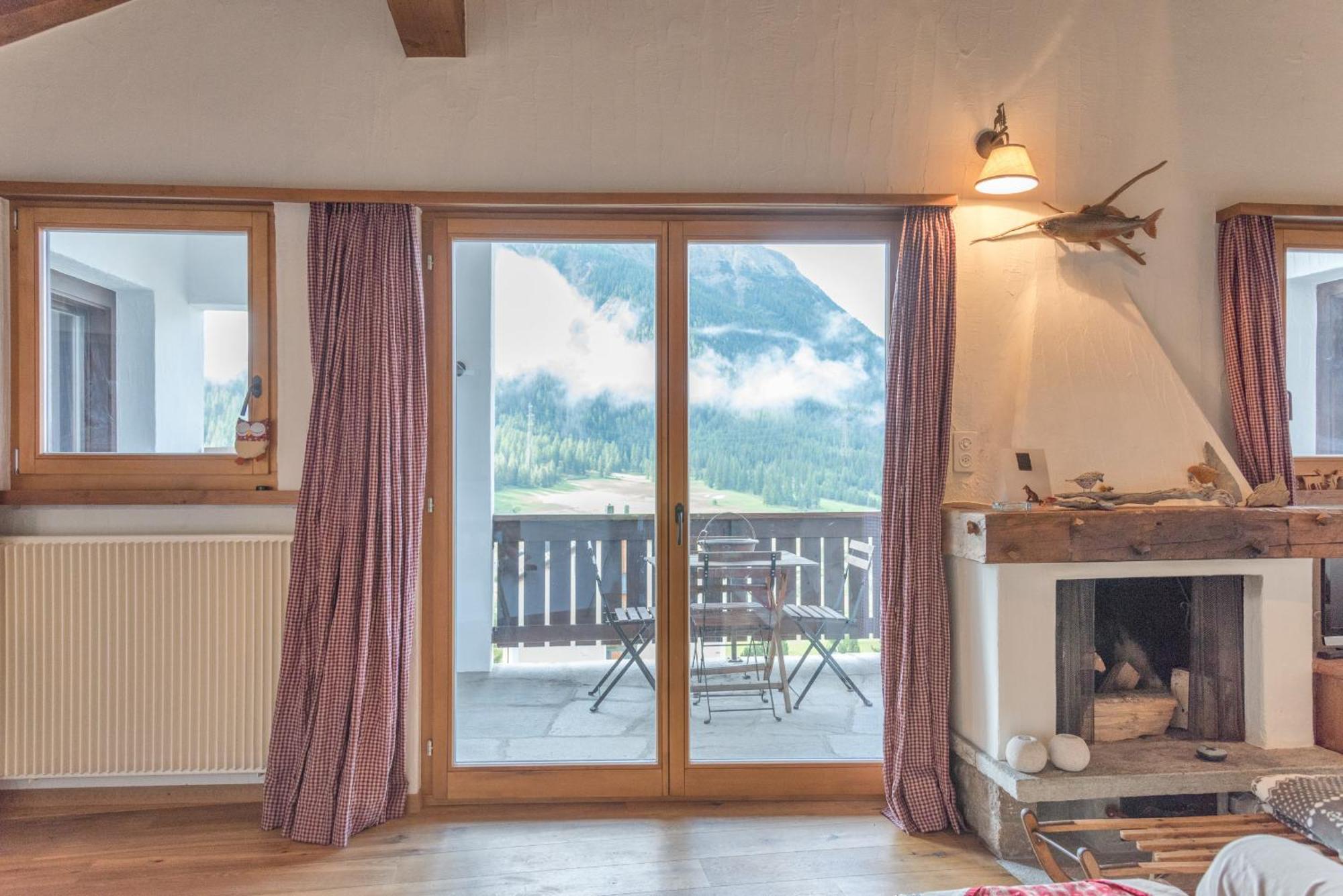 Apartament Chesa Seja - Zuoz Zewnętrze zdjęcie